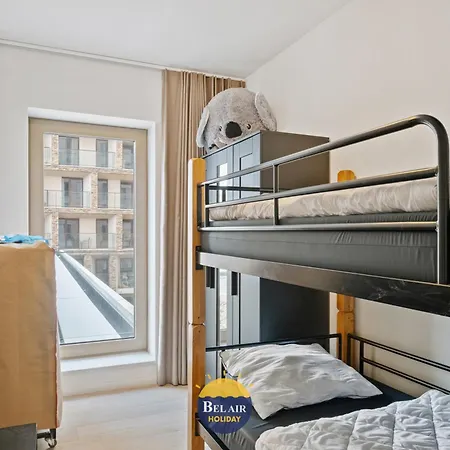 아파트 Bel Air - Modern With Spacious Terrace Near The T148 *